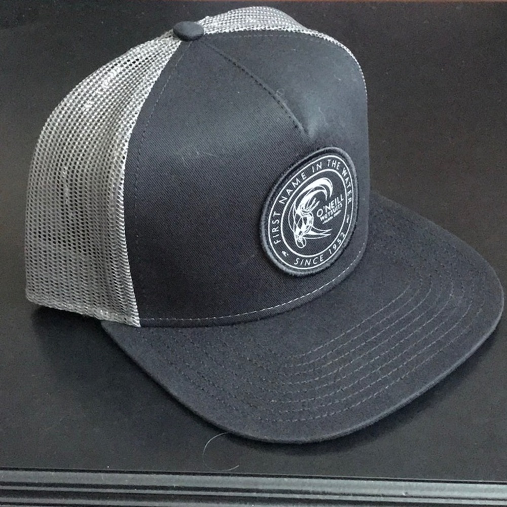 O’Neill Trucker Hat